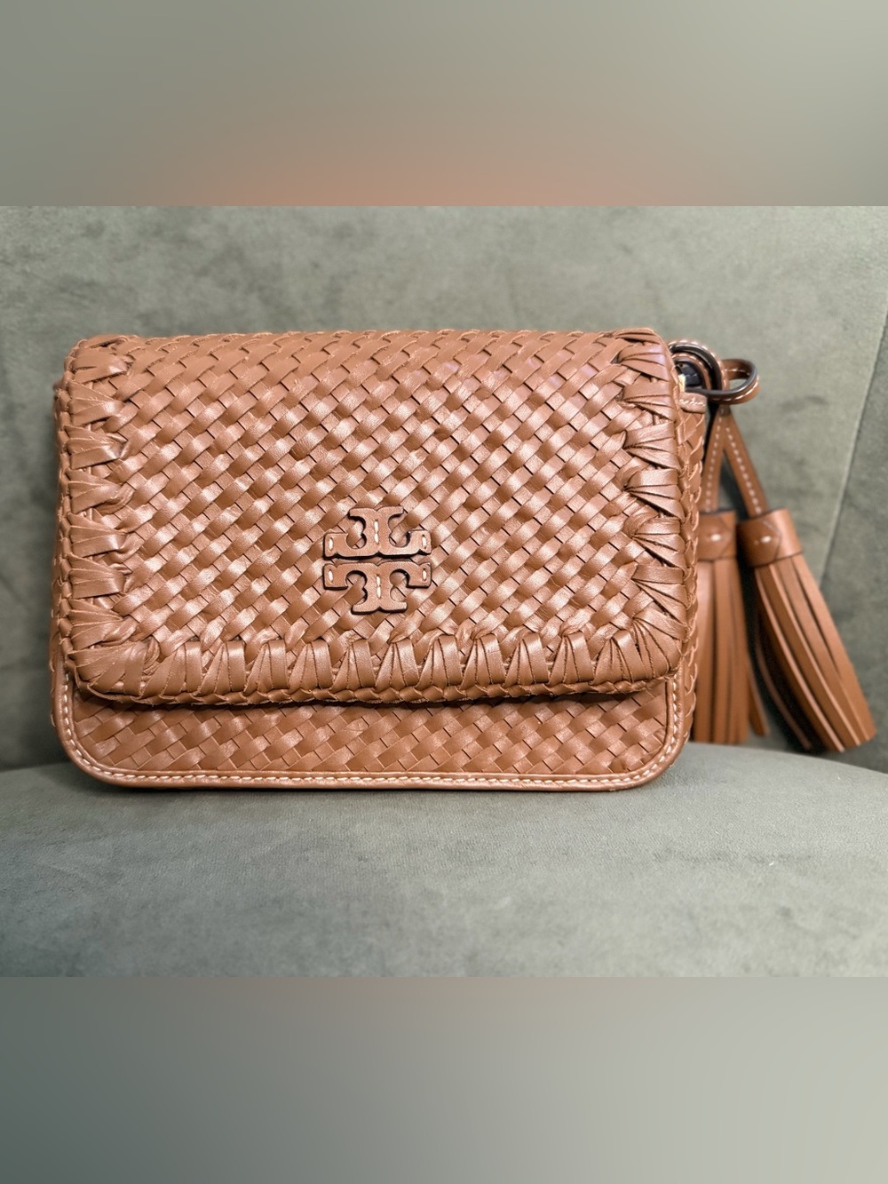 New Tory Burch Thea flap collection Crossbody bag brown with dust bag